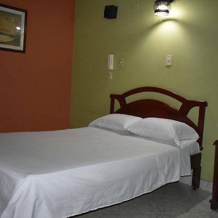 La Posada Del Viajero Ibagué Extérieur photo